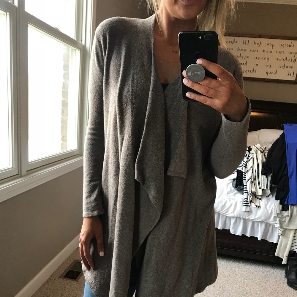 Barefoot Dreams Cardigan Mocha